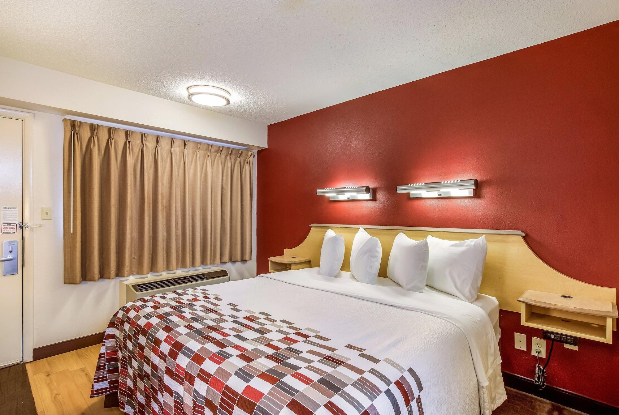 Red Roof Inn Detroit - Plymouth/Canton Exteriör bild